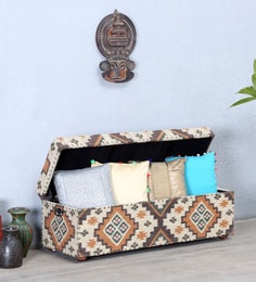 Furniture Accents 