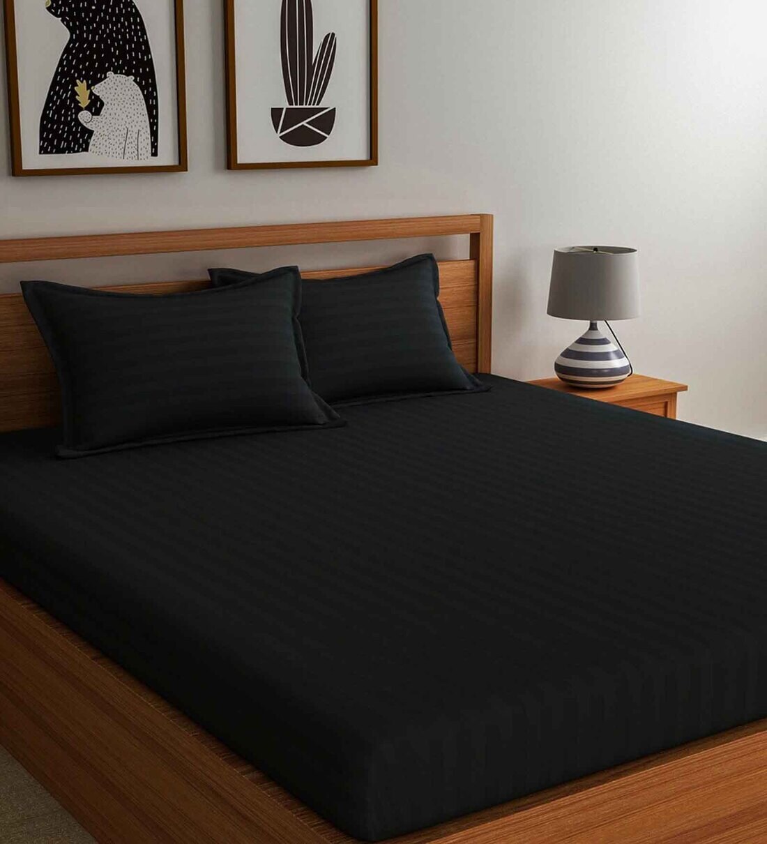 Buy Black Solid 200 TC Cotton Double Bedsheet With 2 Pillow Covers Plum