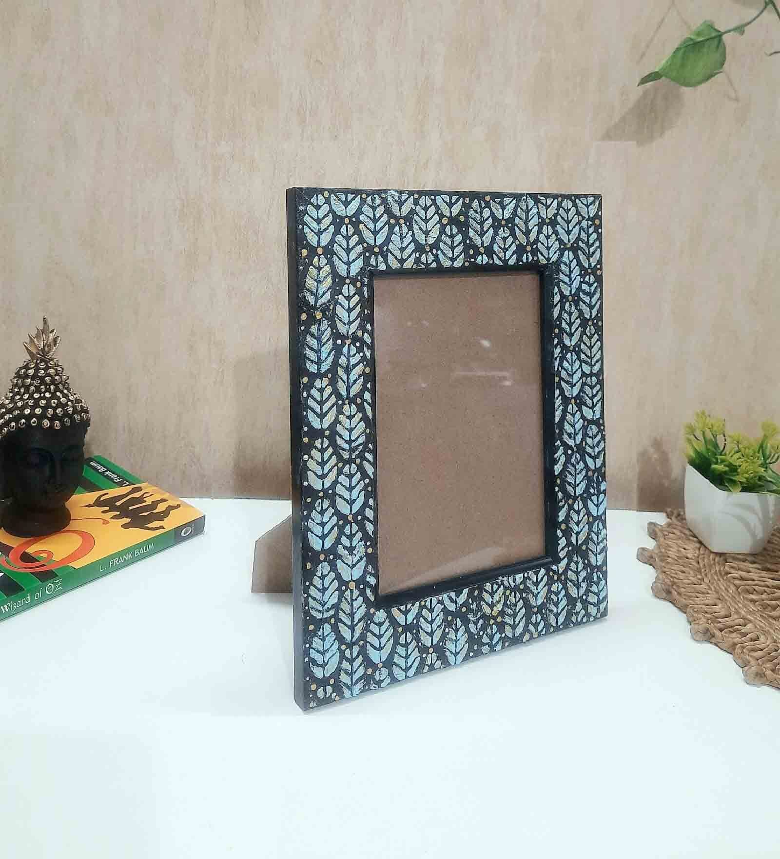 Buy Blue Marble Table Photoframe by Disoo Fashions at 77% OFF by Disoo ...