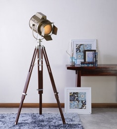 Tripod Lamps 