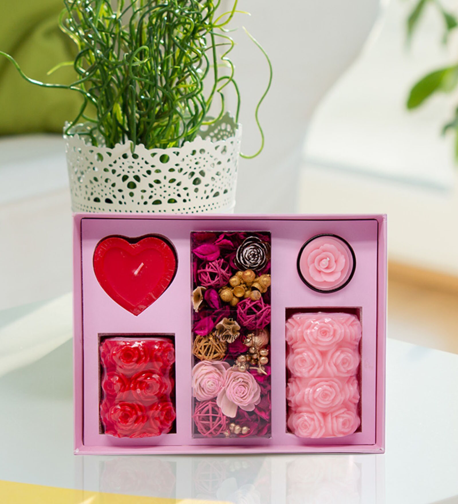 Buy Potpourri & Candles Home Fragrance Decor Gift (Set Of 5) at 15 OFF