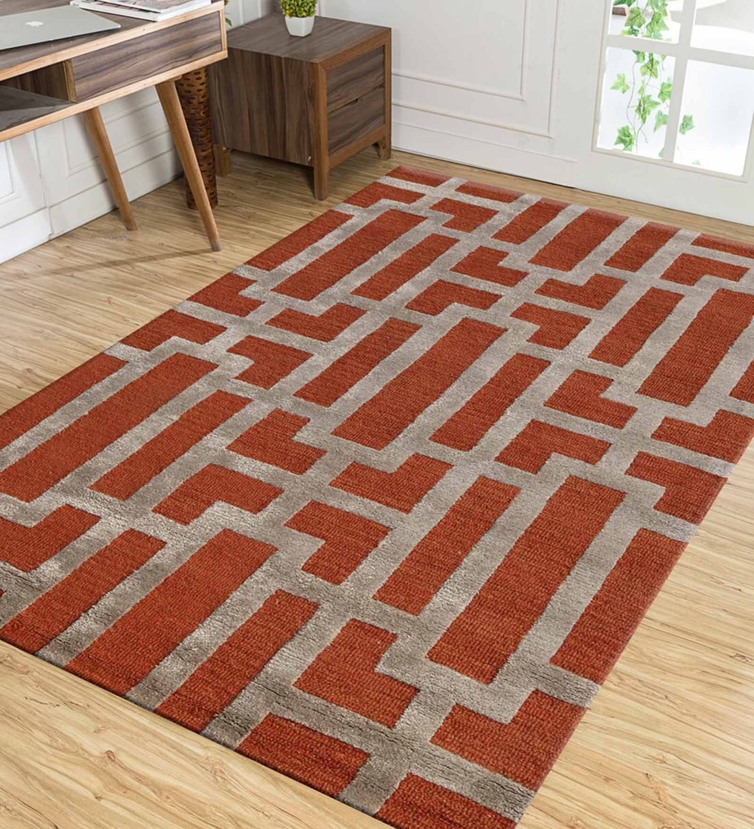 Buy Red Wool And Viscose Geometrical 5 x 8 Feet Hand Tufted Carpet by