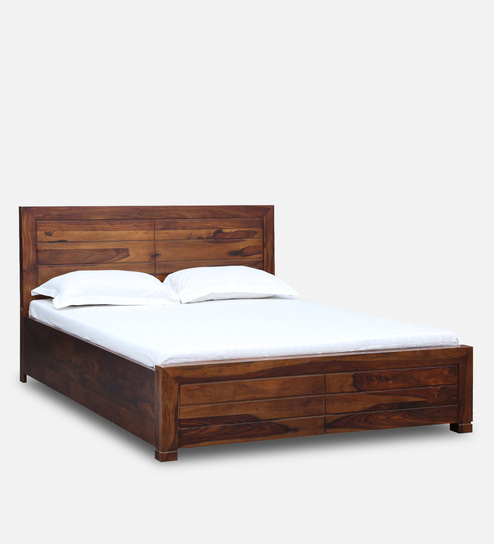 king size bed and cot