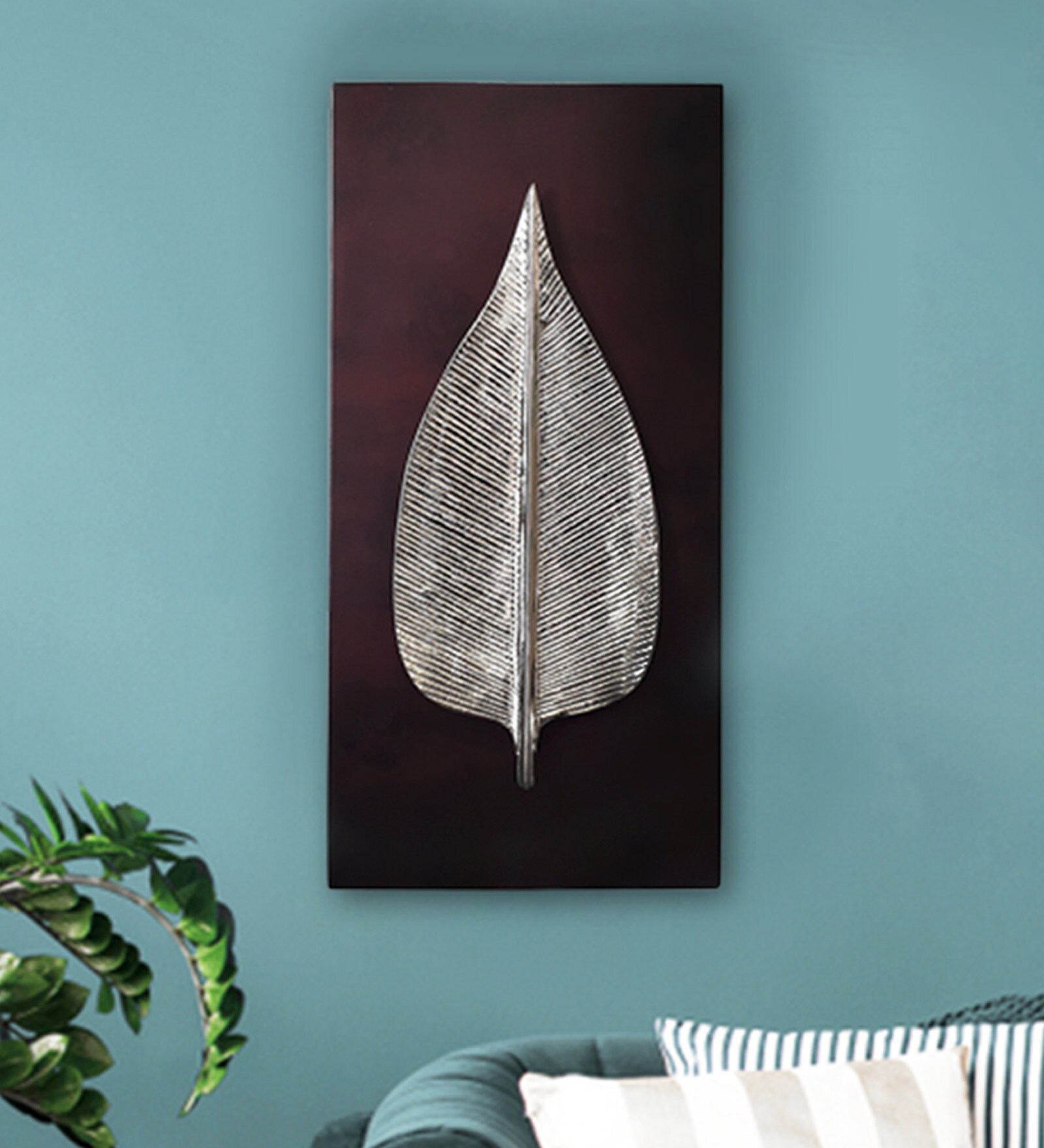 Buy Wrought Iron Peepal Leaf Wall Art In Silver at 18 OFF by Fanusta