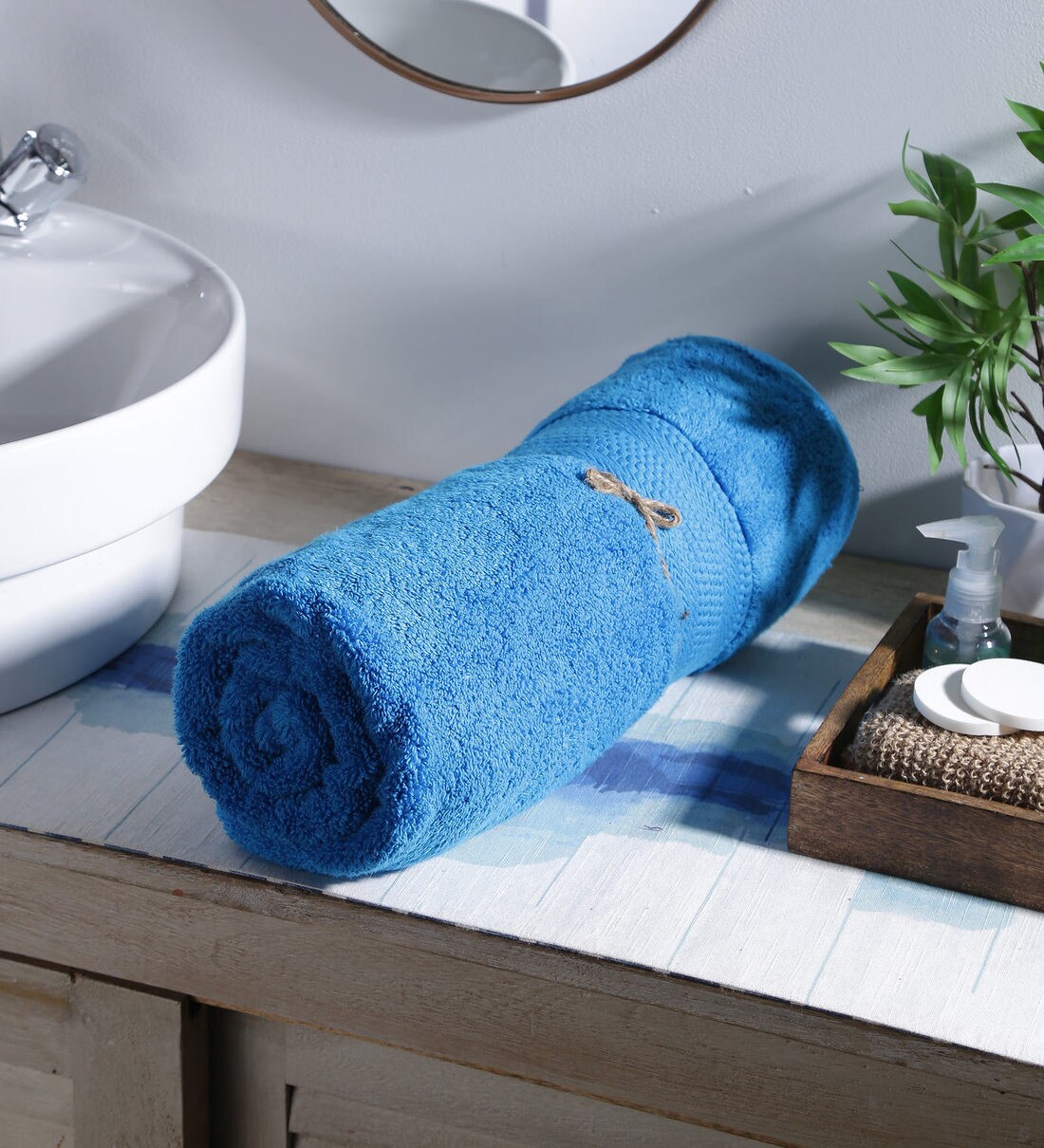 Buy Solid Pattern Cotton 75x150 cm Bath Towel By Bombay Dyeing Online