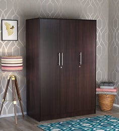 Wardrobe Upto 70 Off Buy Wooden Almirahs Cupboard