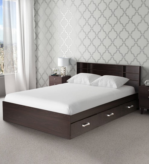 king size bed with cot